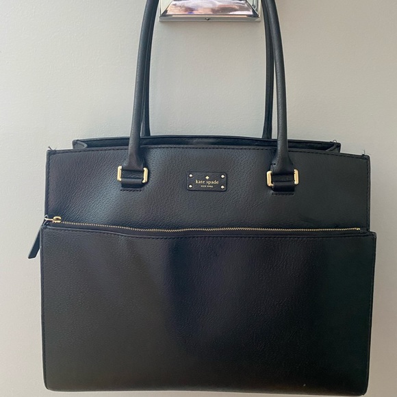 kate spade Handbags - Kate Spade Tote
